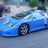 Bugatti EB 110 на дороге в городе