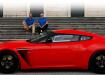 Aston Martin V12 Zagato вид сбоку в красном цвете