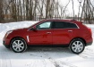 Cadillac SRX в красном цвете