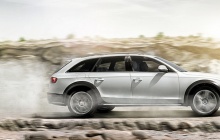 Audi A4 Allroad Quattro в движении, оф. фото