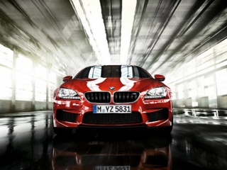 BMW M6 - официальное фото, вид спереди